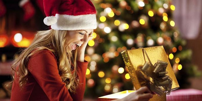 Idee Regalo Natale Divertenti.Idee Regalo Spiritose E Divertenti Per Lei A Natale